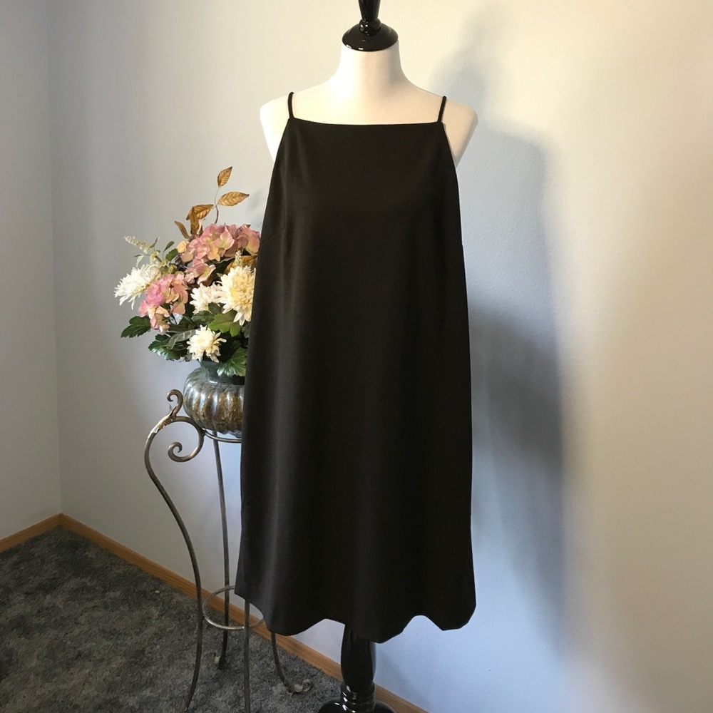Maggy London little black dress. Keyhole back.